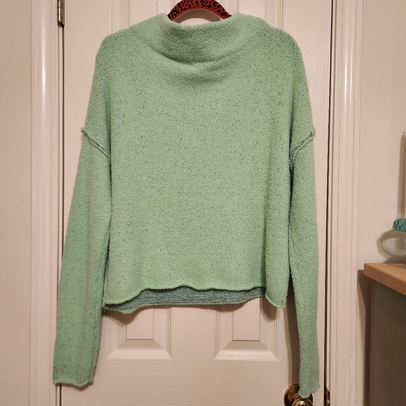 ✨️Free People Drop Shoulder Seafoam Green Oversized Sweater Size Medium NWOT - Picture 3 of 4